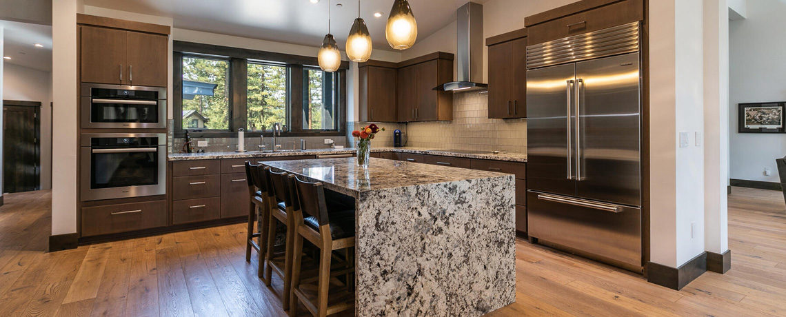11486 Henness Rd Truckee CA 96161 USA-015-033-Kitchen-MLS_Size